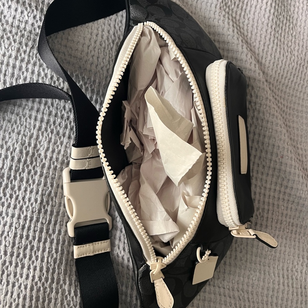 BRAND NEW Coach Belt Bag 35 - Picture 8 of 14